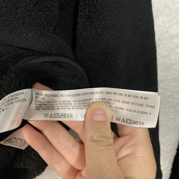 Disney Mickey And Minnie Womens Sweater Size extra large XL Black Soft Fleece - Picture 5 of 10